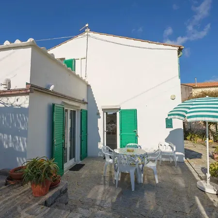 La Casa Con Patio A Casa de Férias